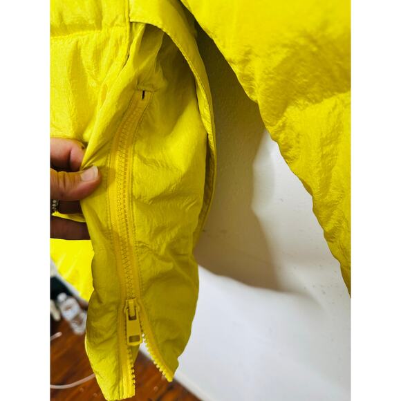 OOF Neon Yellow Nylon 100% Polyester High Neck Tie Front Puffer Coat size 40 - Picture 9 of 16